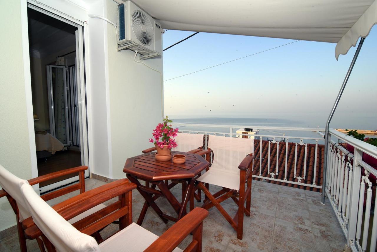 Вілла Plataneli House Plomari Екстер'єр фото